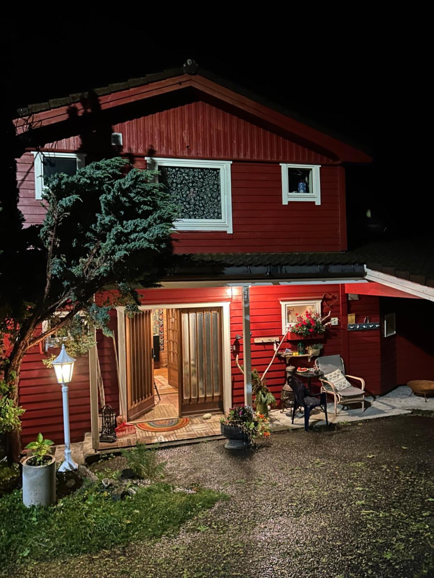 Line Pa Hauane1 Bed & Breakfast Volda Exterior photo
